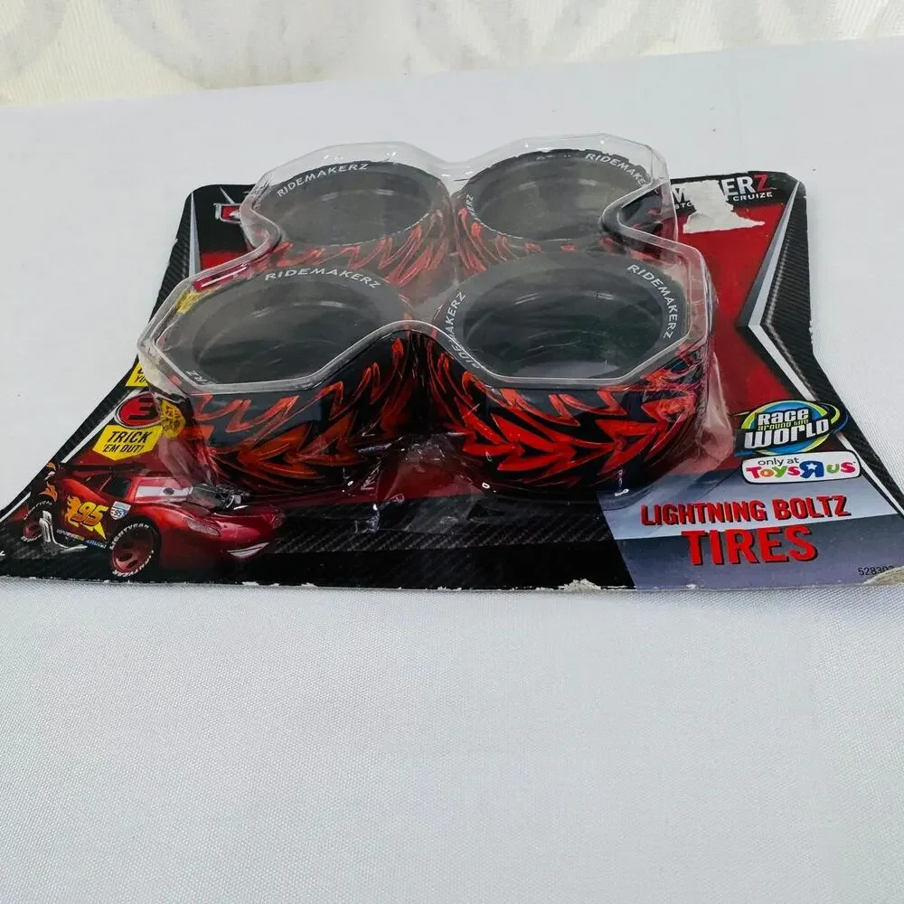2011 Disney Pixar Cars 2 Ridemakerz‎ RC Lightning Boltz Car Tires - Set of 4